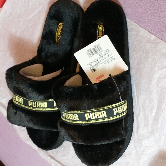 Puma Fluff Slides with really good quality fur - Picture 1 of 8